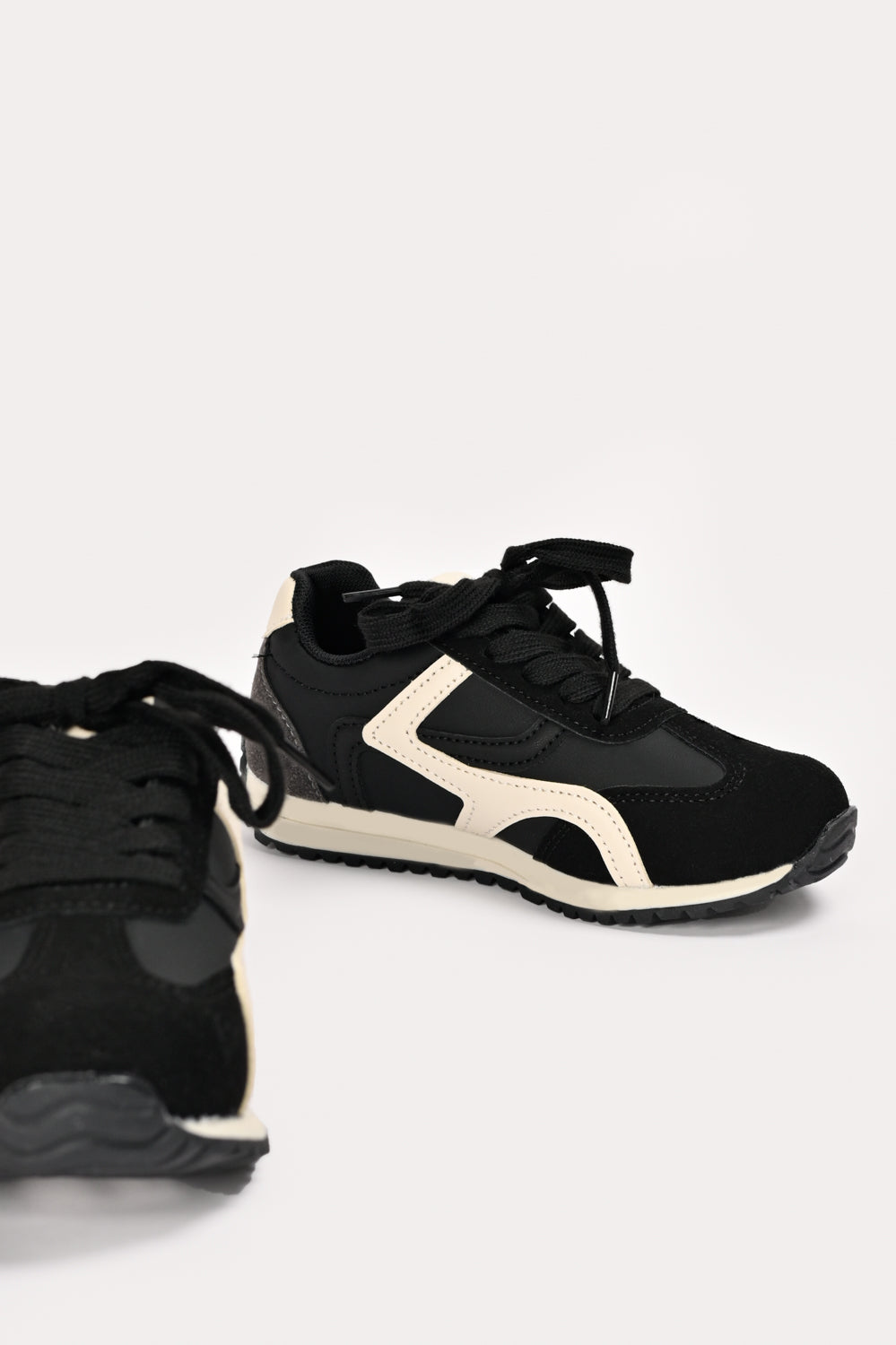 Jackols Boys Contrast Trainers - Black